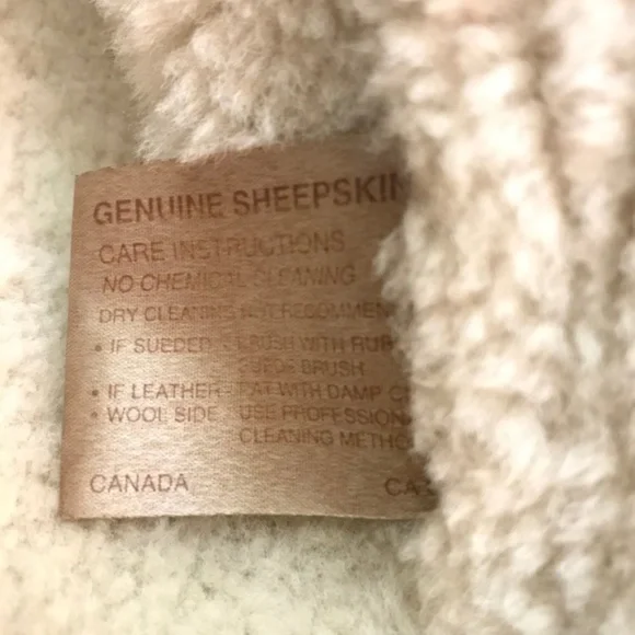 Hide Society Canada genuine Sheepskin jacket WARM authentication included - Picture 8 of 8